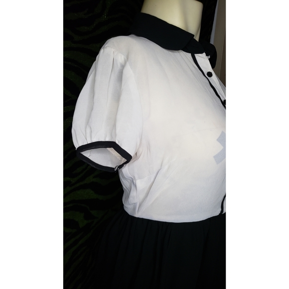 Ivory & black collared button up dress - Picture 3 of 4